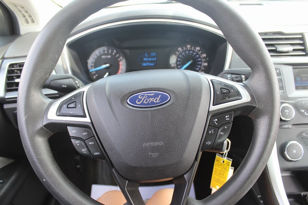 2014 Ford Fusion S photo 15