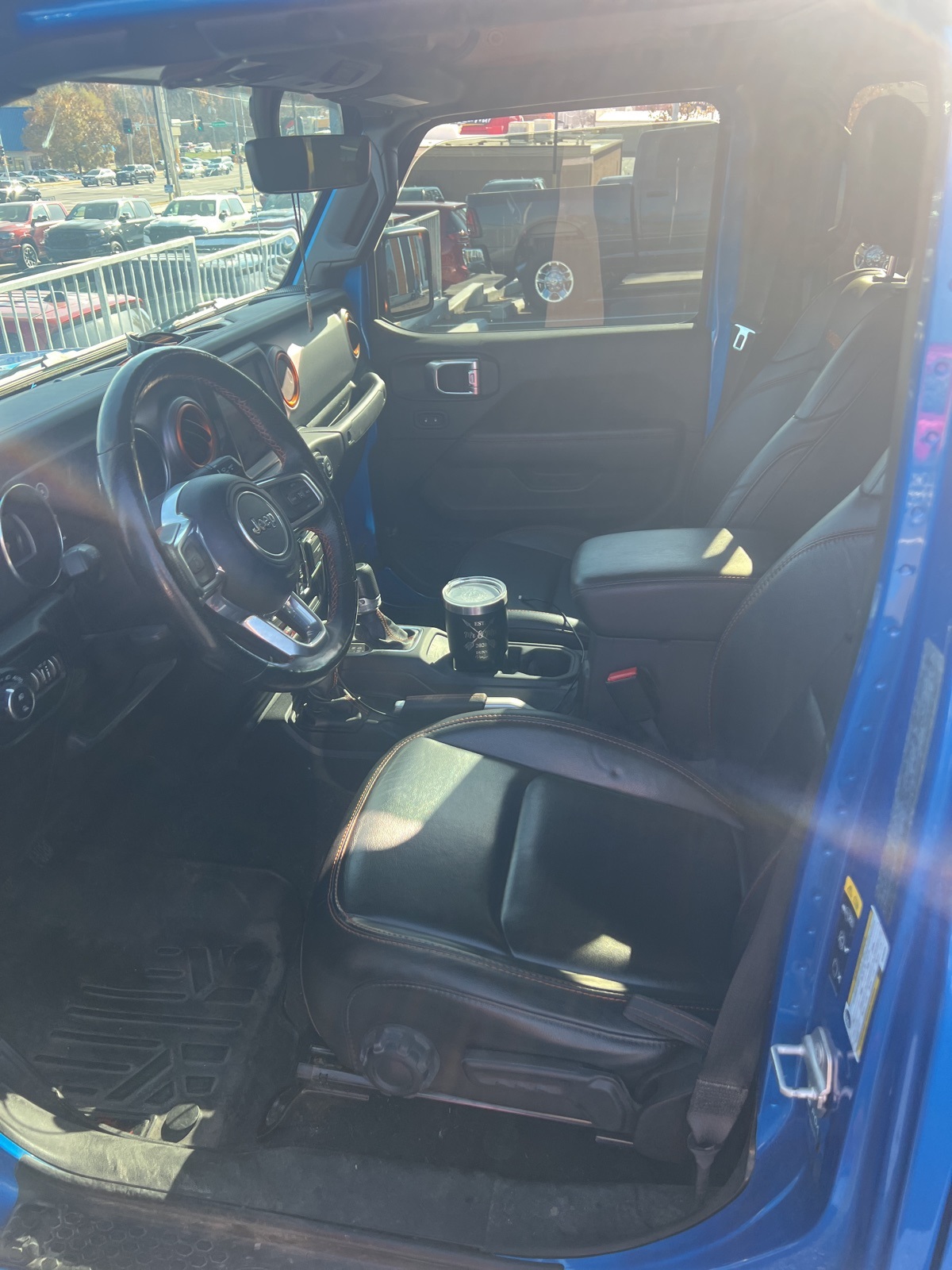 2021 Jeep Gladiator Mojave photo 2