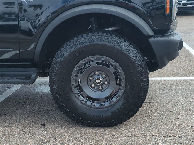 2025 Ford Bronco Outer Banks photo 11