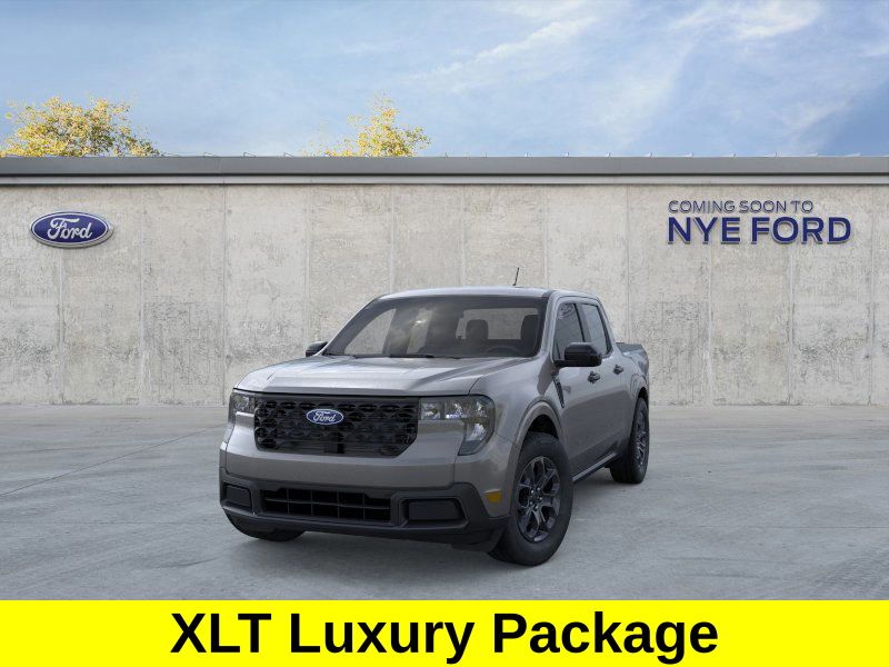 2025 Ford Maverick XLT photo 3