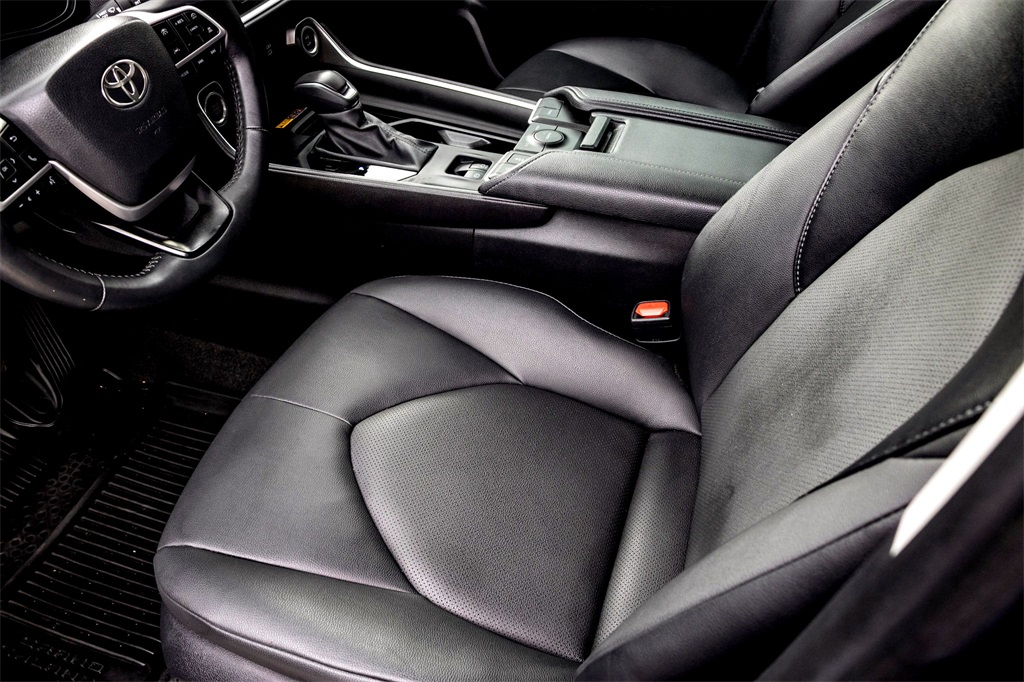2024 Toyota Grand Highlander XLE photo 14