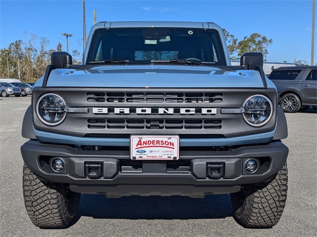 2024 Ford Bronco Black Diamond photo 9