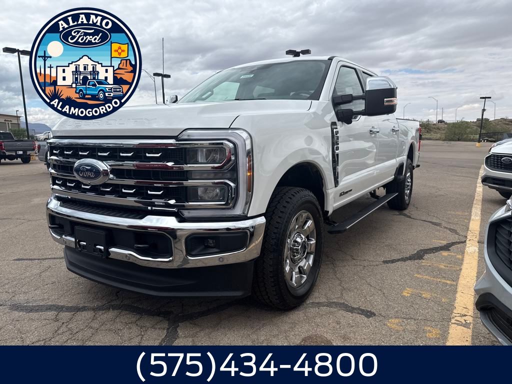 2025 Ford F-350 Super Duty Lariat's photo