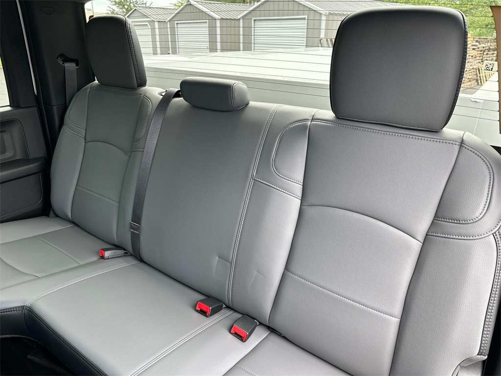 2024 Ram 2500 Tradesman photo 15