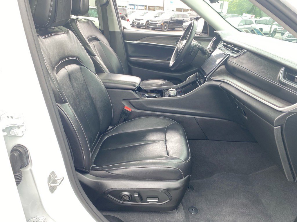 2022 Jeep Grand Cherokee Limited photo 27