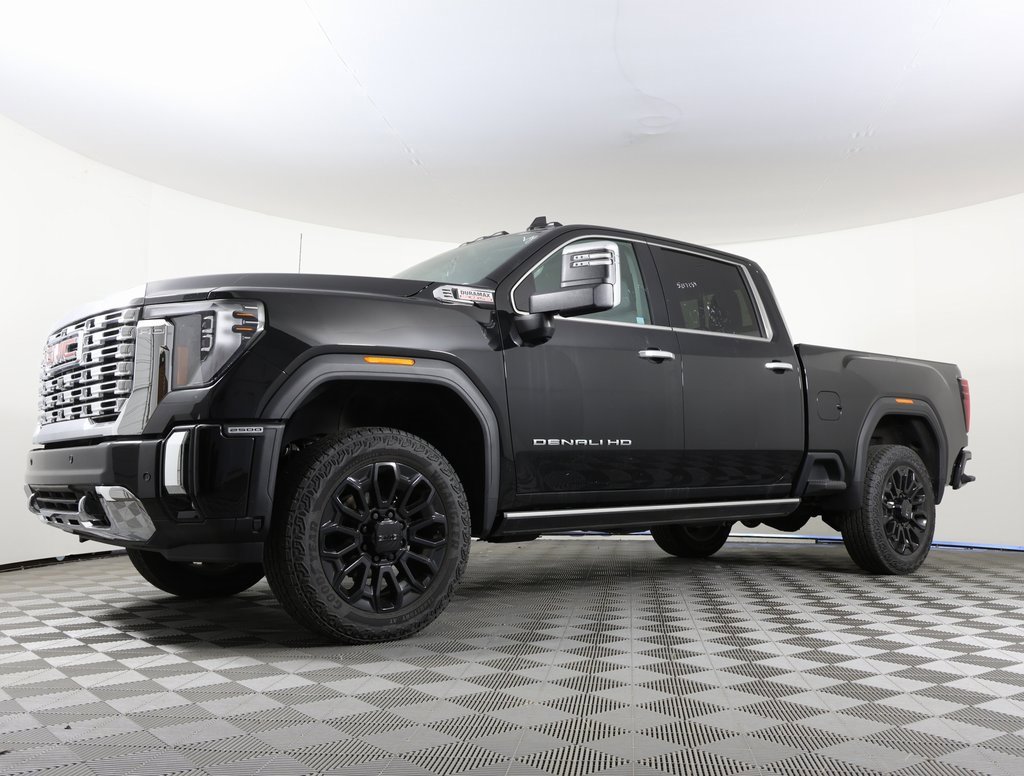 2025 GMC Sierra 2500HD Denali's photo