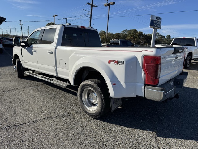 2021 Ford F-350 Lariat photo 3