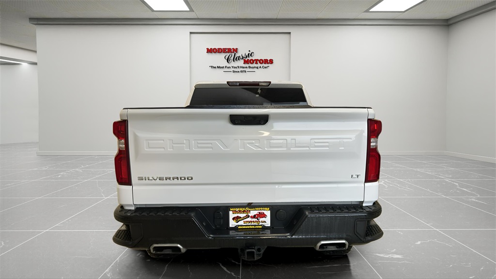 2024 Chevrolet Silverado Trail Boss LT photo 4