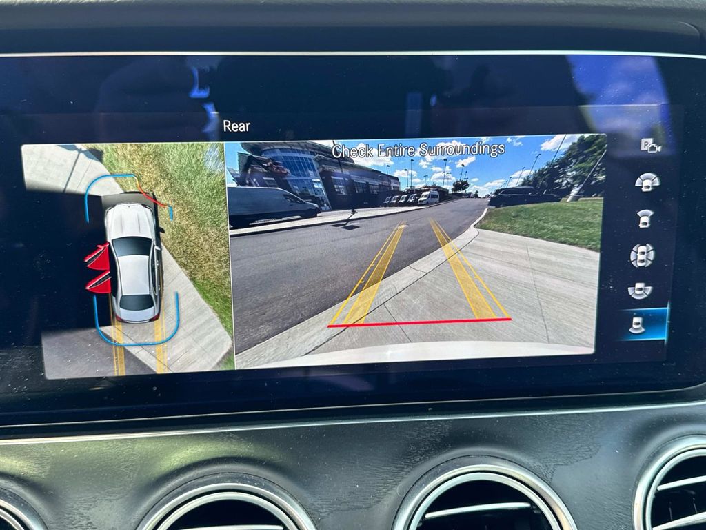 2021 Mercedes Benz E 350 4MATIC photo 18
