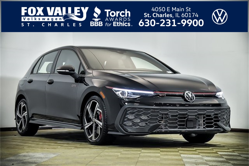 2025 Volkswagen Golf GTI SE's photo
