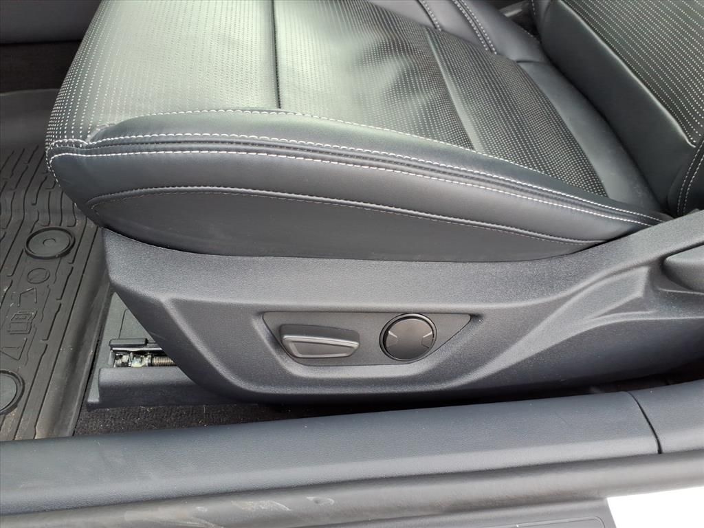 2024 FORD MUSTANG - Image 9