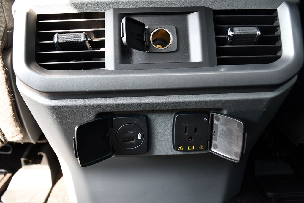 2022 Ford F-150 XLT photo 21
