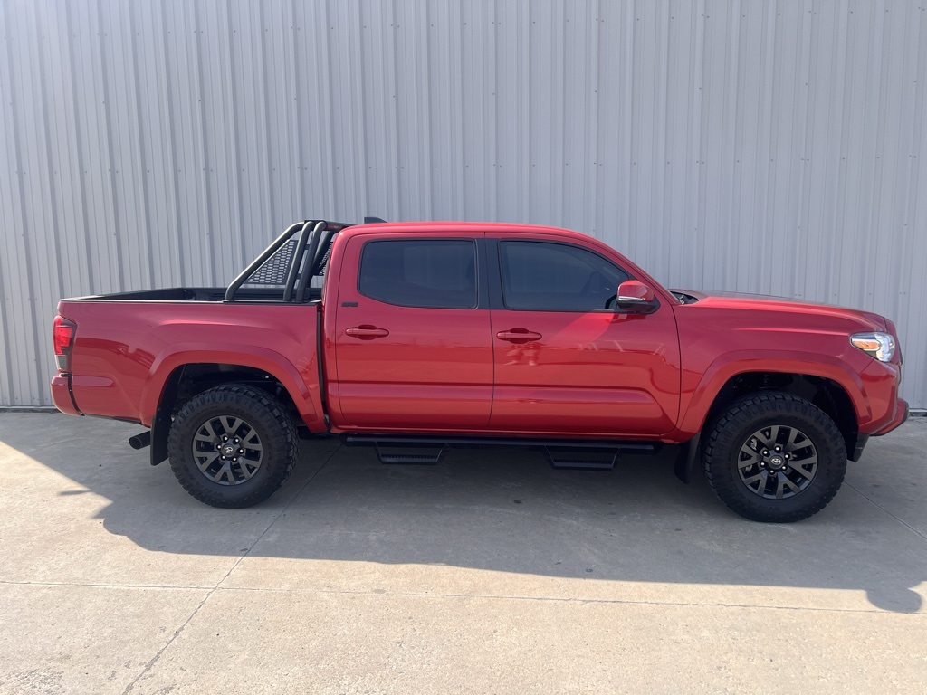 2023 Toyota Tacoma SR5 photo 11
