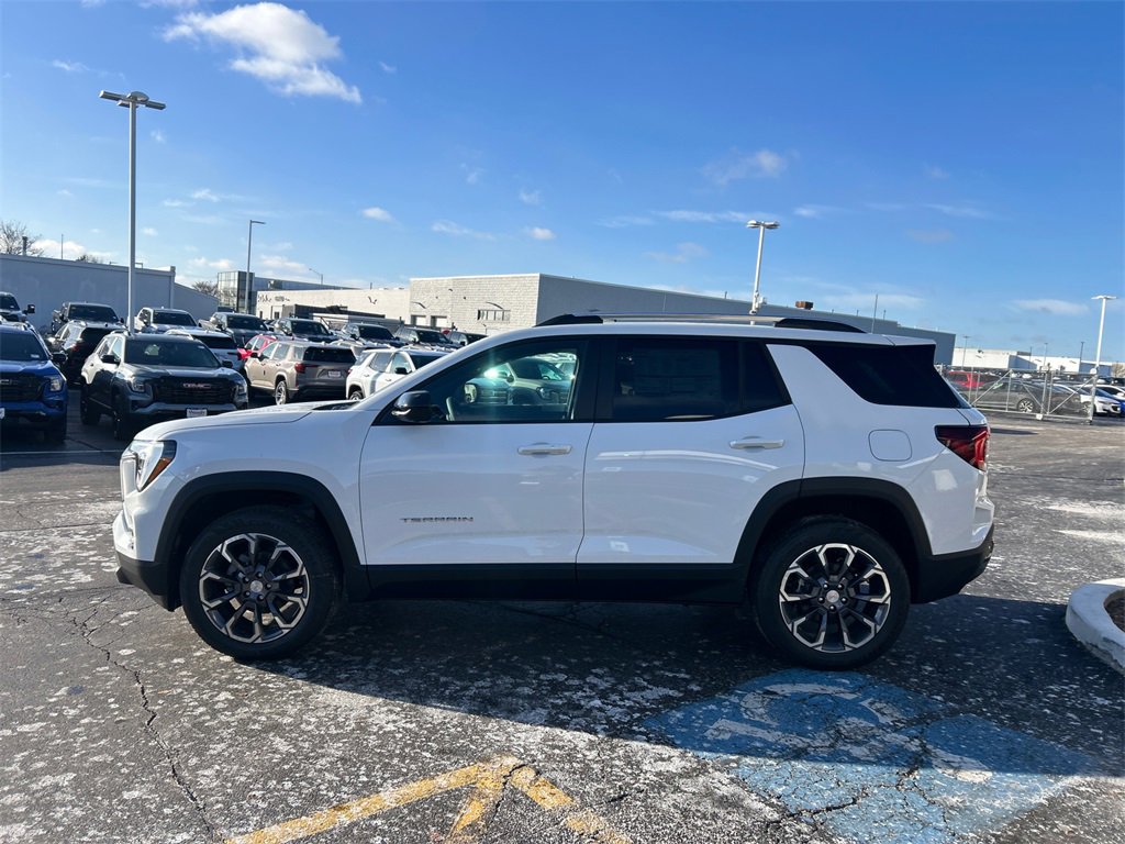 2026 GMC TERRAIN - Image 4