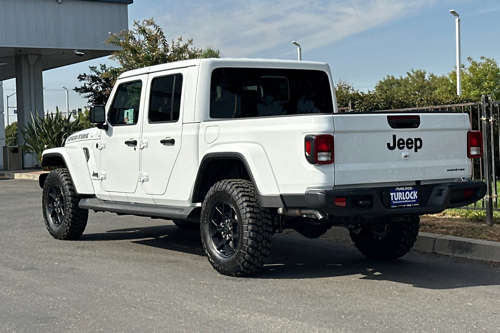 2025 Jeep Gladiator Tradesman photo 6