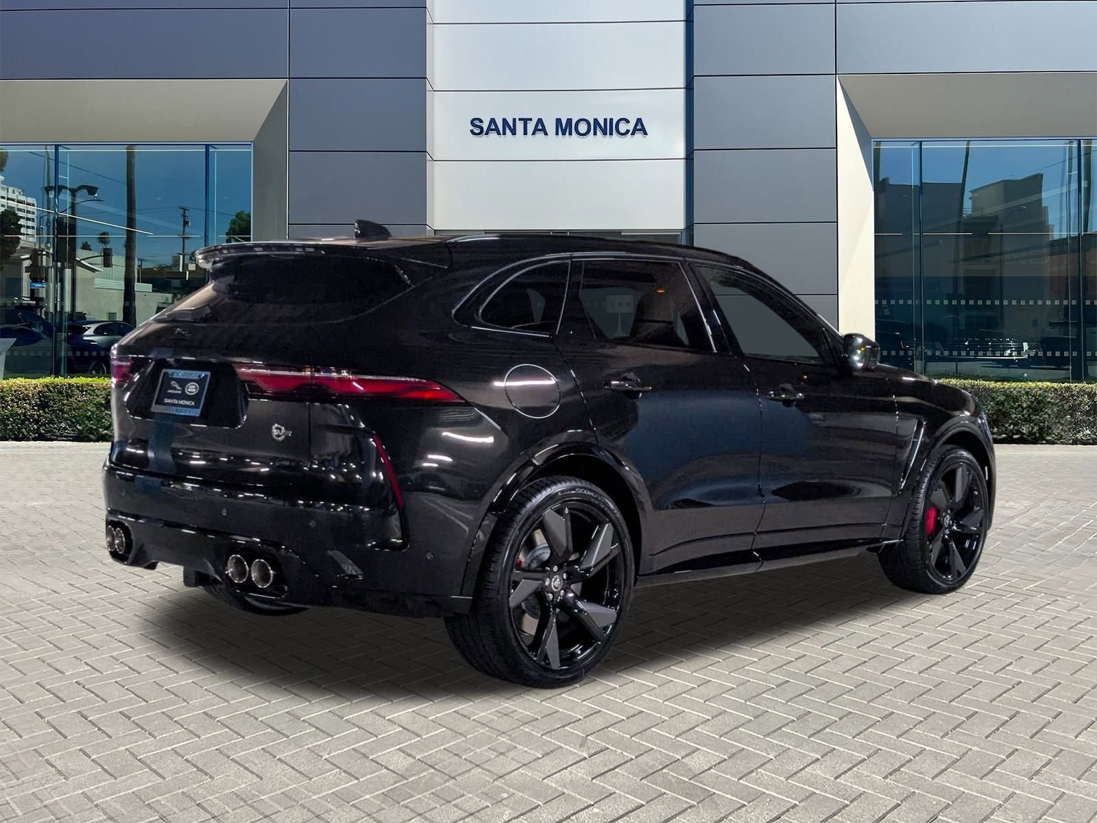 2026 Jaguar F-PACE SVR photo 2