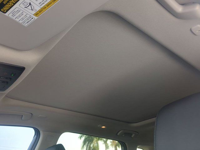 2025 Nissan Rogue Platinum photo 21