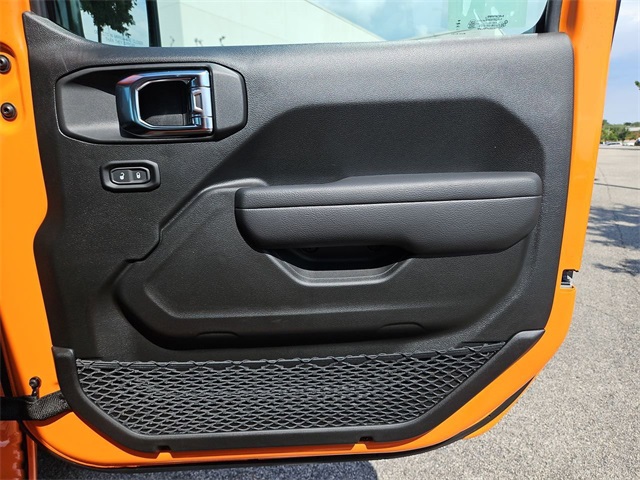 2025 Jeep Wrangler Sport photo 35