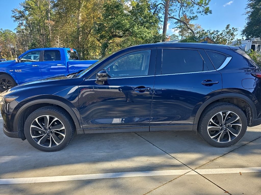 2023 Mazda CX-5 S Premium Plus package's photo