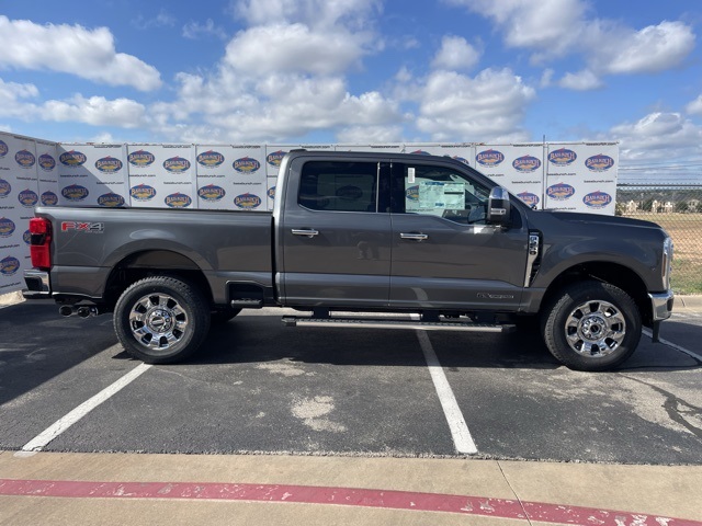 2026 Ford F-250 Super Duty Lariat's photo