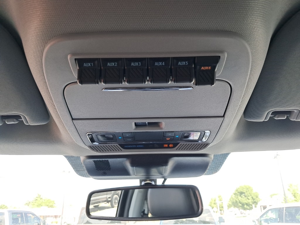 2025 Ford F-350 Lariat photo 20