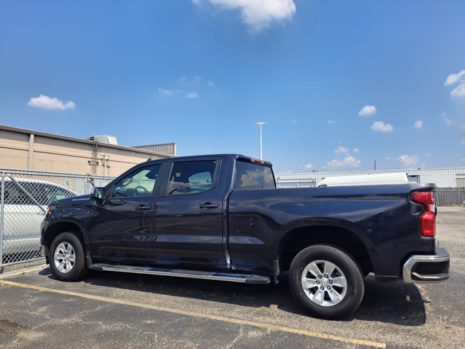 2024 Chevrolet Silverado 1500 LT photo 3