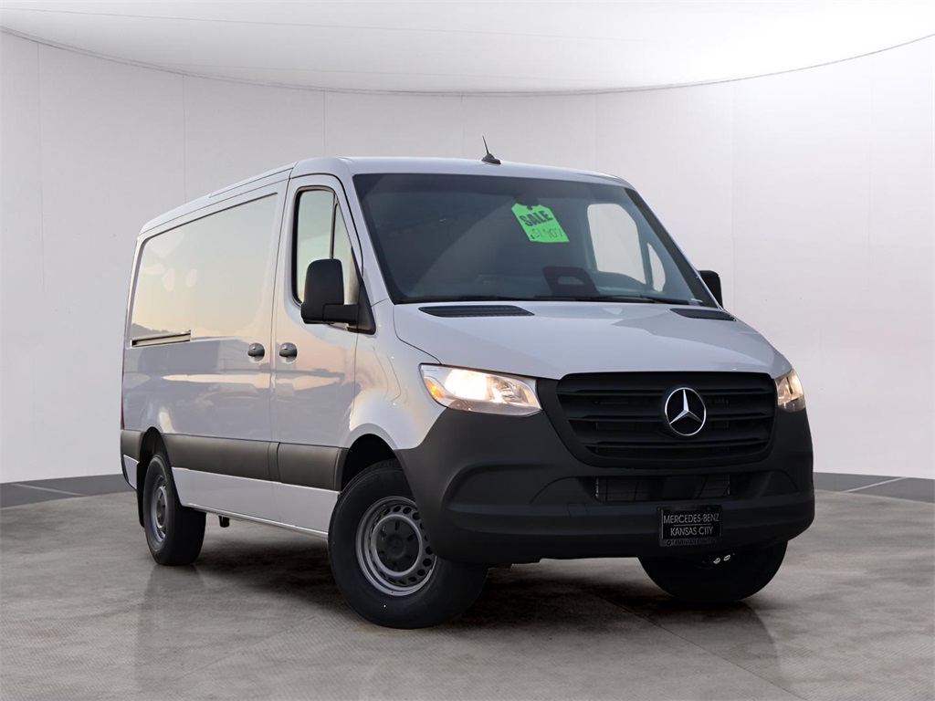 2026 Mercedes-Benz Sprinter Cargo Van Base's photo