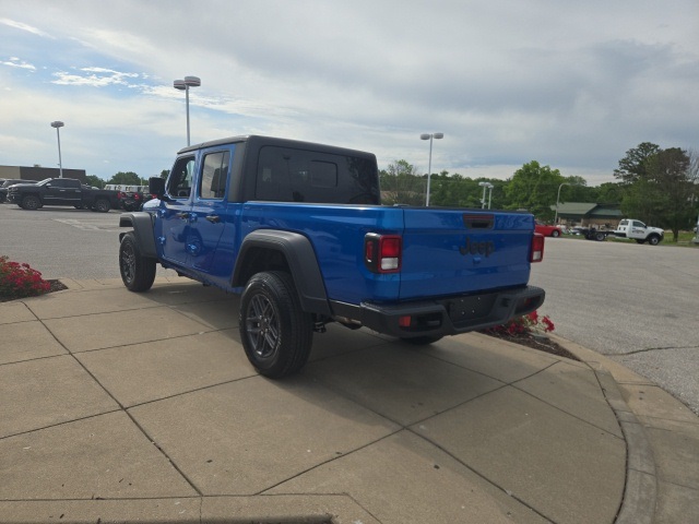 2025 Jeep Gladiator Sport S photo 4