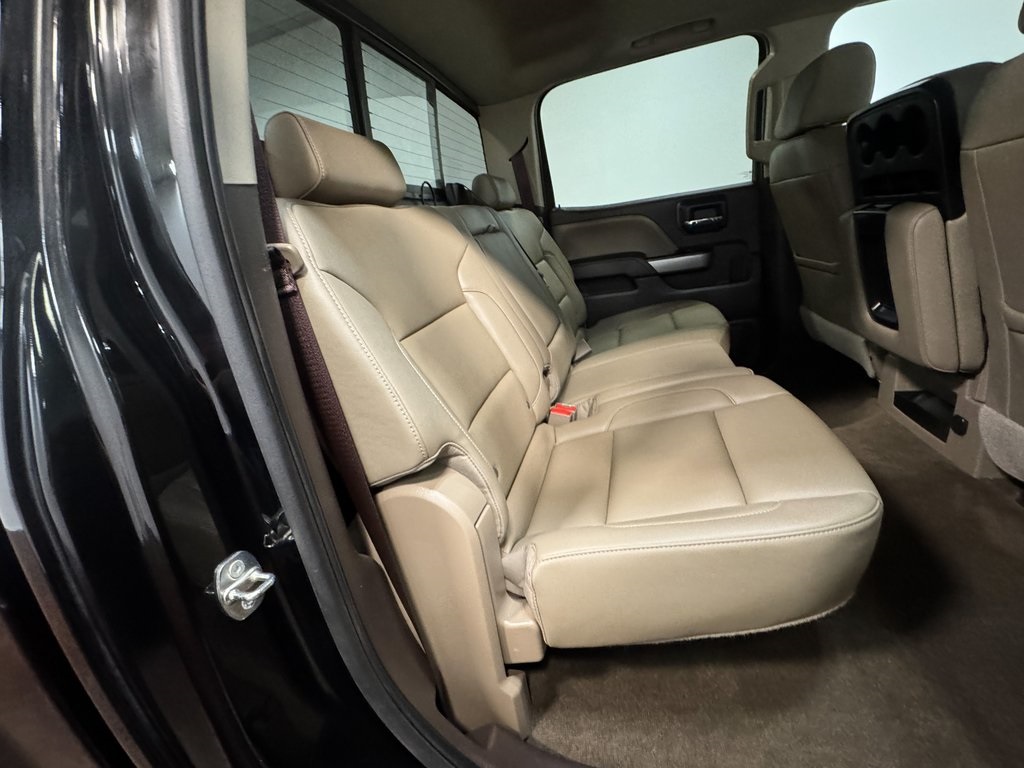 2018 Chevrolet Silverado 1500 LTZ photo 12