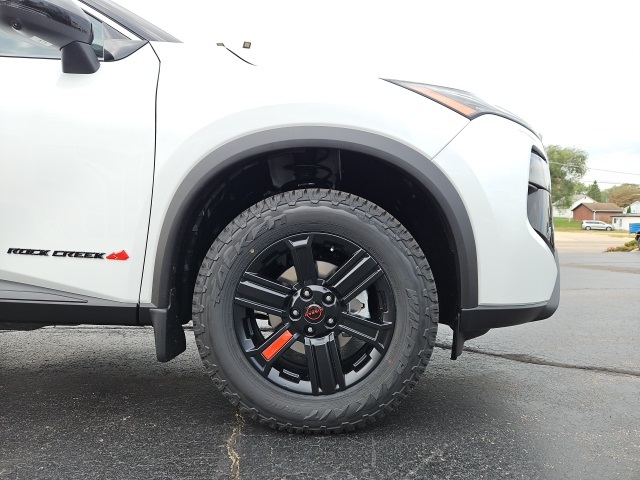 2026 Nissan Rogue SV photo 11