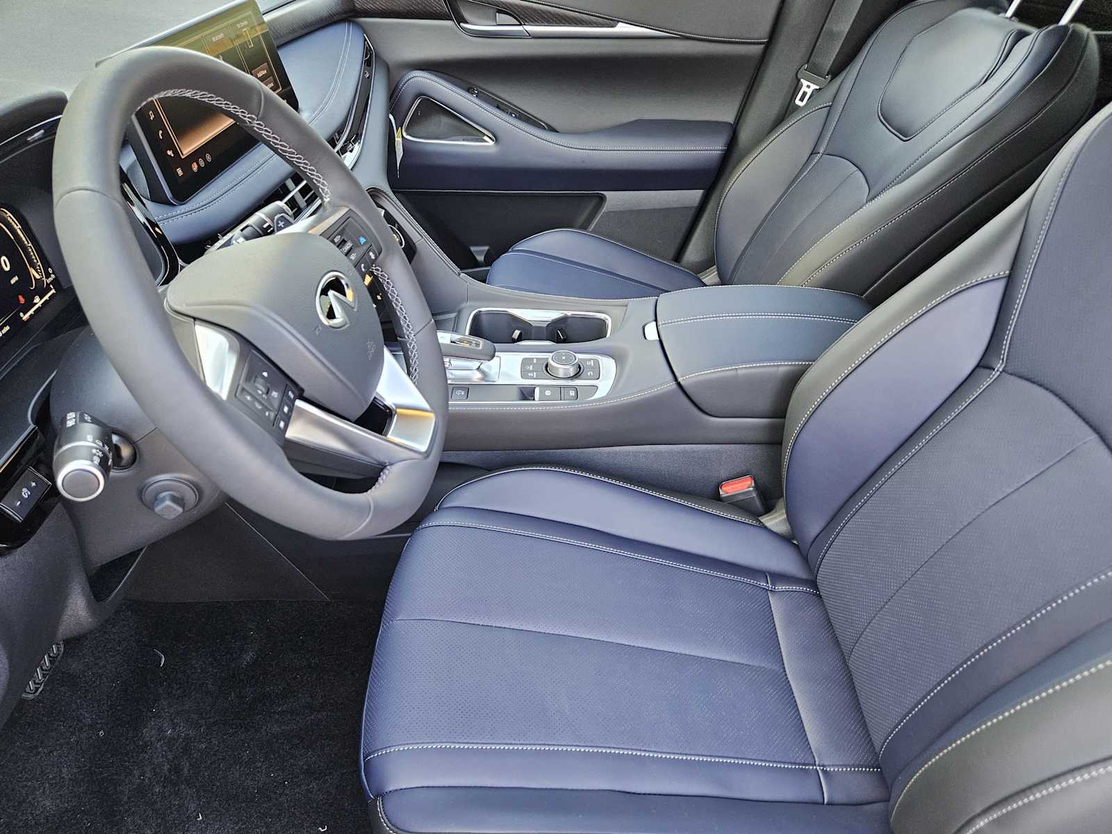 2026 Infiniti QX60 AWD photo 8