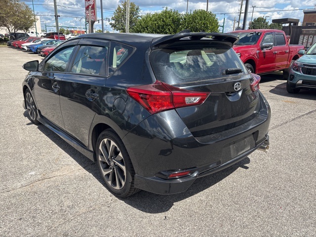 2016 Scion iM Base photo 5