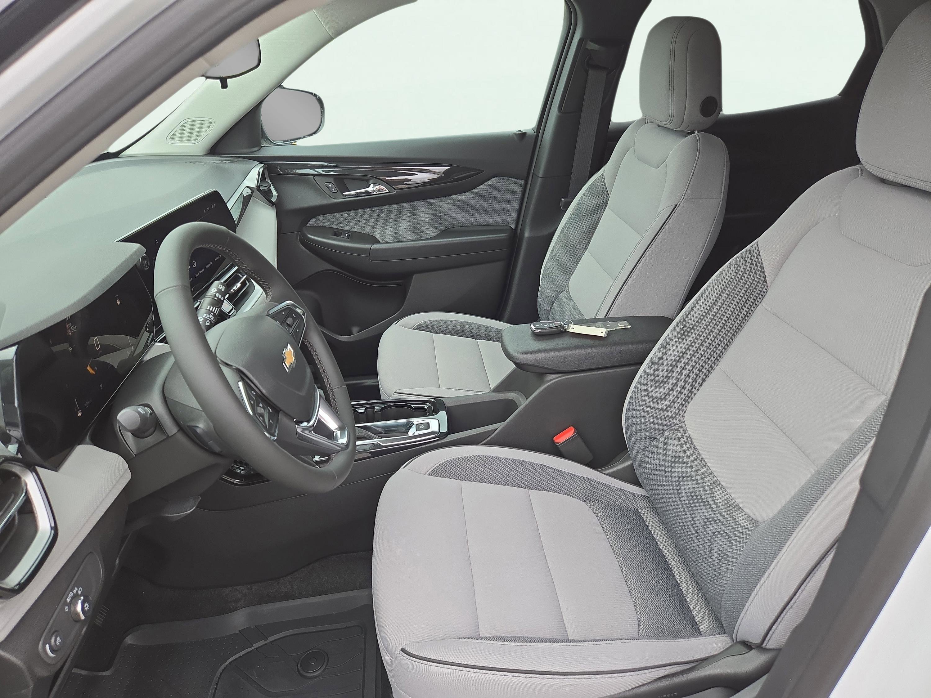 2026 Chevrolet Trailblazer LT photo 17
