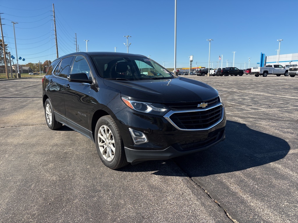 2019 Chevrolet Equinox LT photo 3
