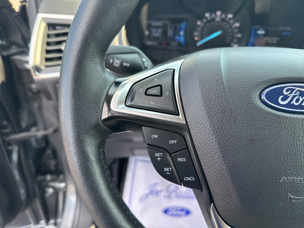 2024 Ford Edge Titanium photo 25