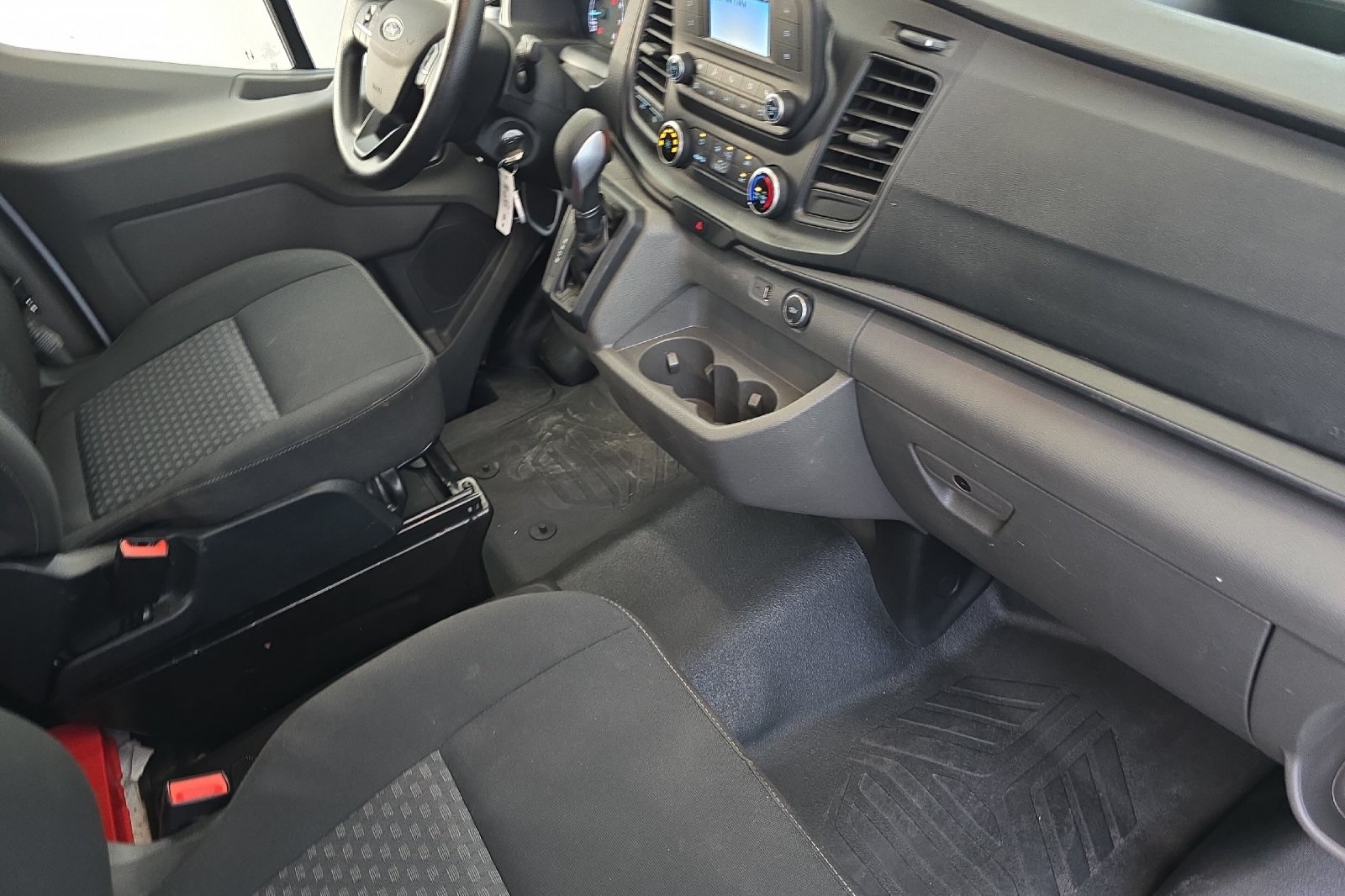 2023 Ford Transit photo 16