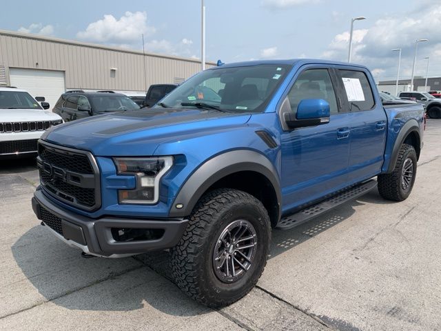 2020 Ford F-150 Raptor photo 3