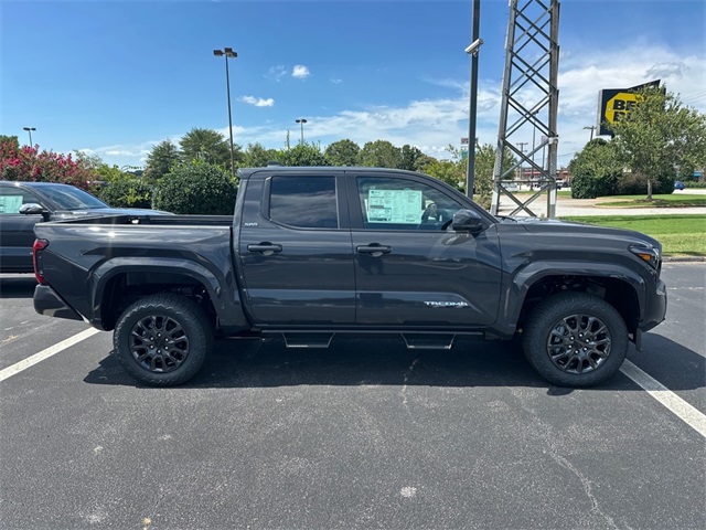 2025 Toyota Tacoma SR5 4x4 Double Cab photo 2