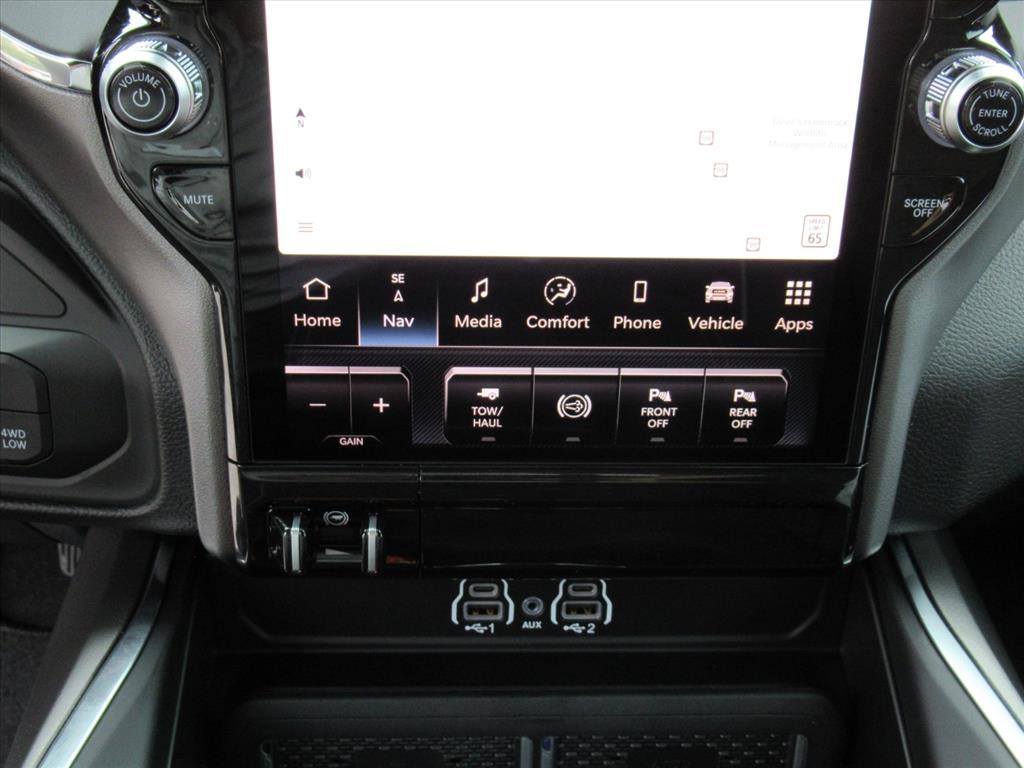 2026 Ram 2500 Laramie photo 25