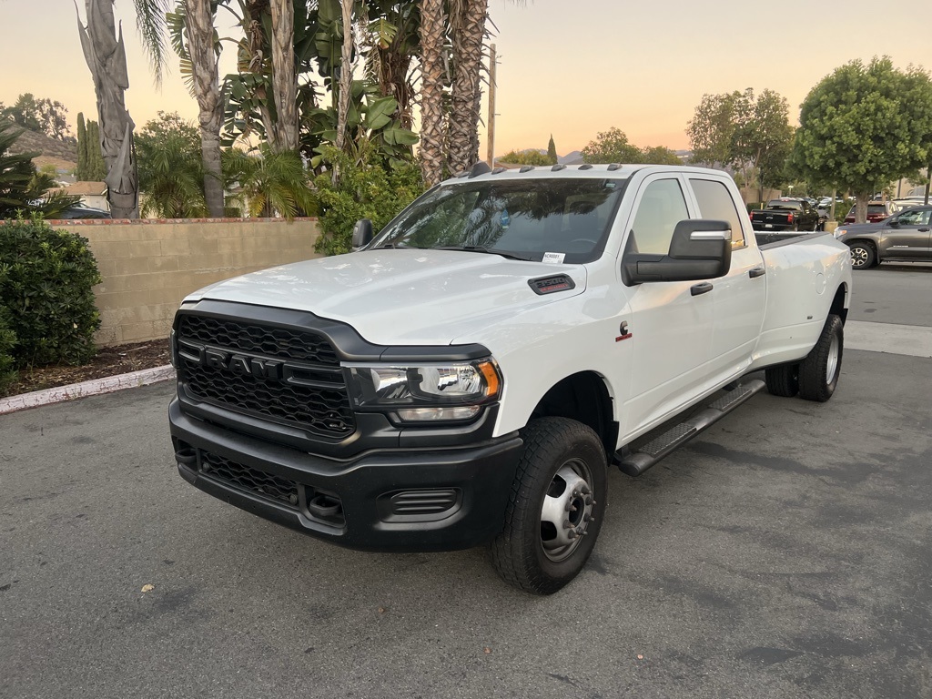 2023 Ram 3500 Tradesman photo 2