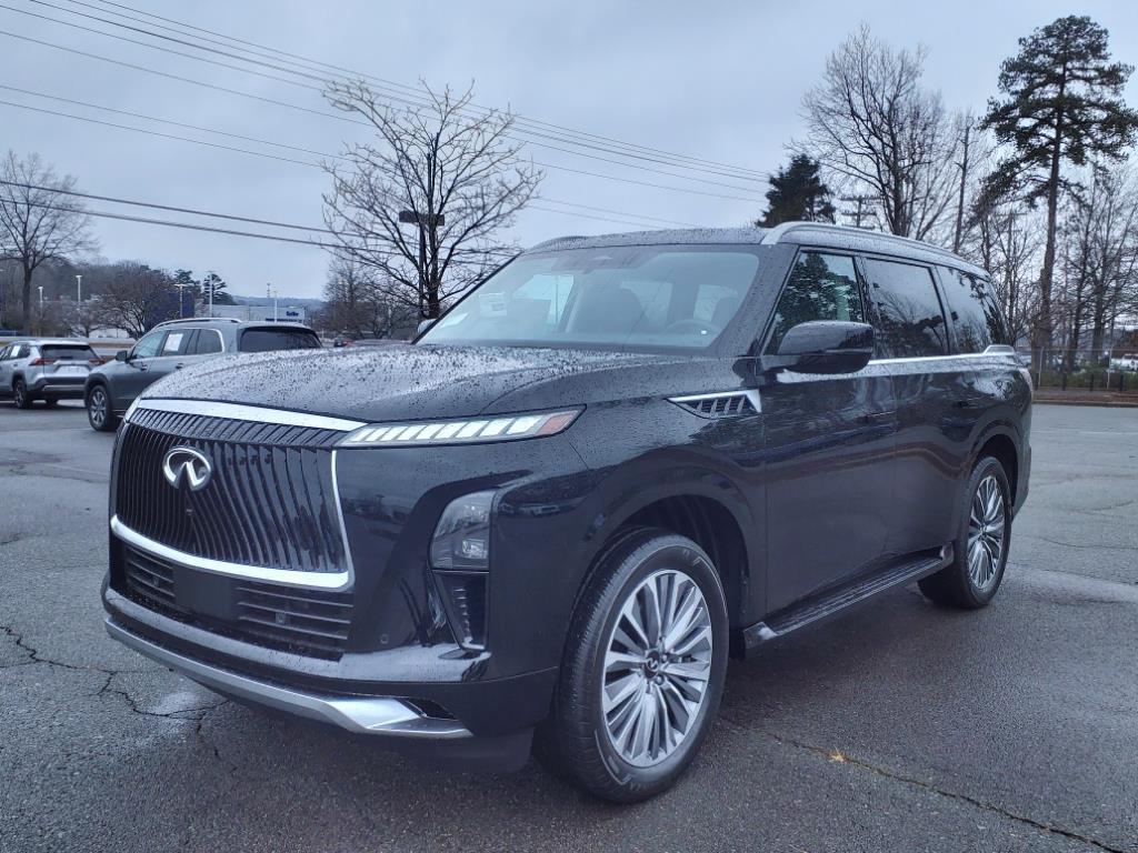 2025 INFINITI QX80 Luxe's photo