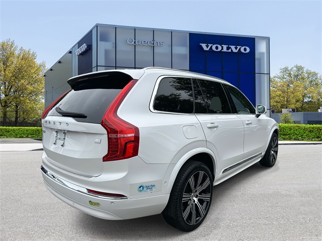 2023 Volvo XC90 Recharge T8 Plus photo 2