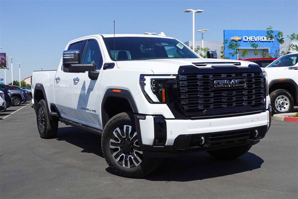 2025 GMC Sierra 3500HD Denali Ultimate's photo