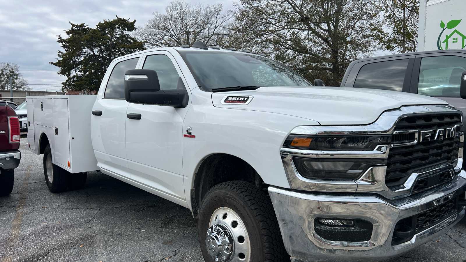 2026 RAM Ram 3500 Chassis Cab Tradesman's photo