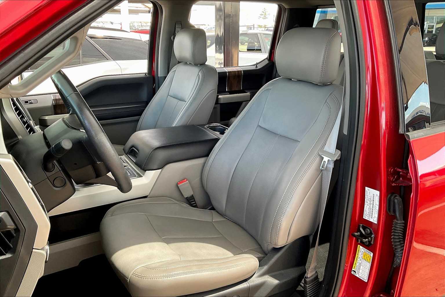 2020 Ford F-150 Lariat photo 7