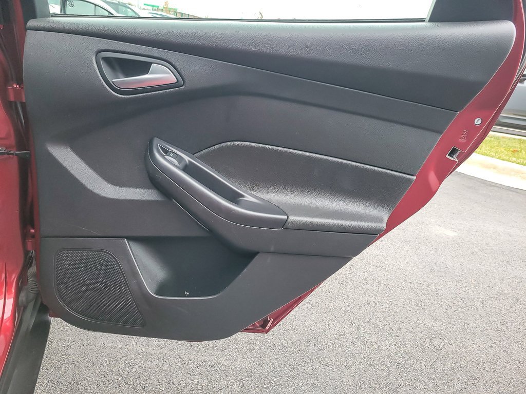 2017 FORD FOCUS - Image 19