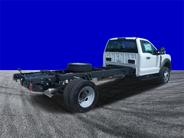 2025 Ford F-450 XL photo 3