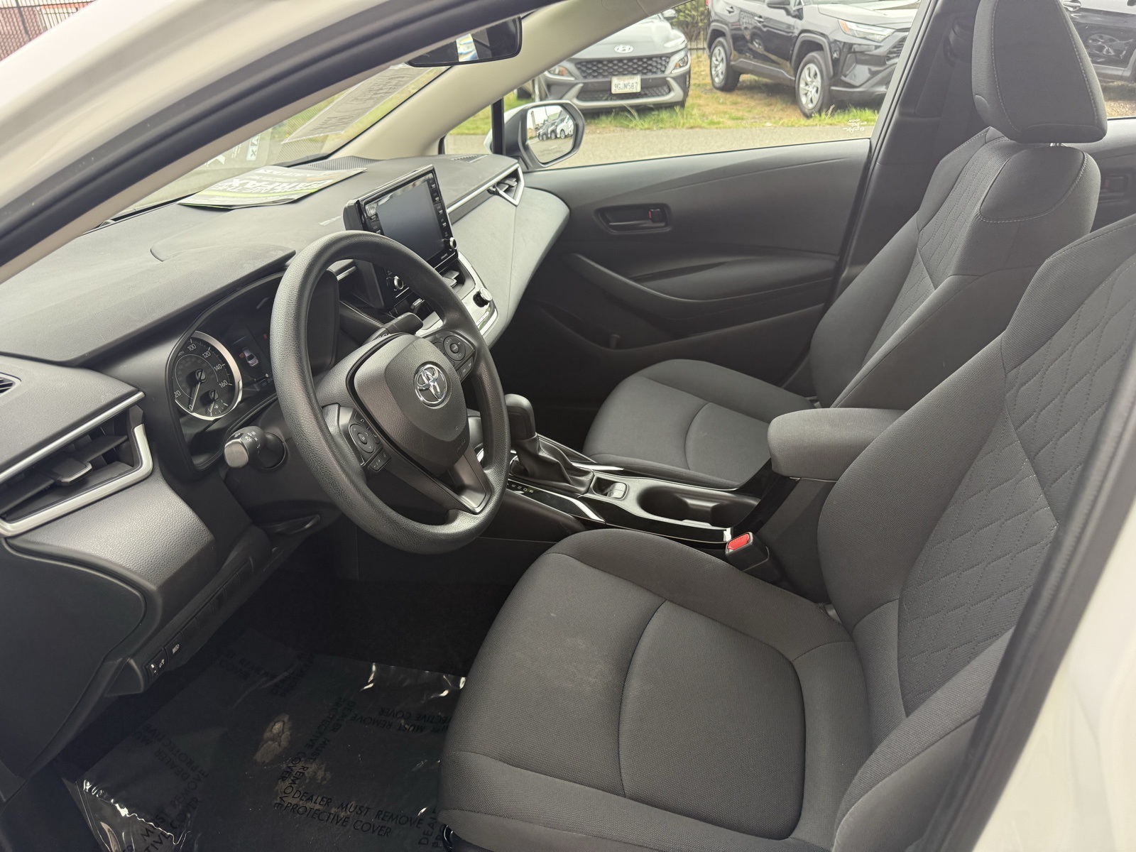 2022 Toyota Corolla LE photo 7