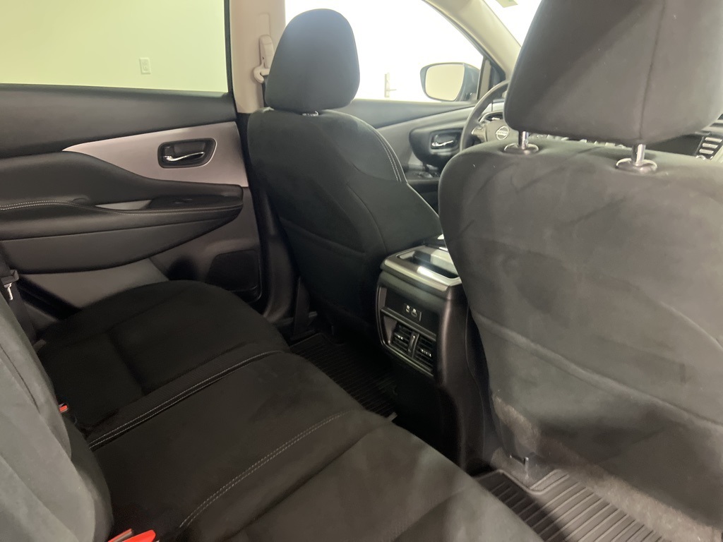 2019 Nissan Murano SV photo 25
