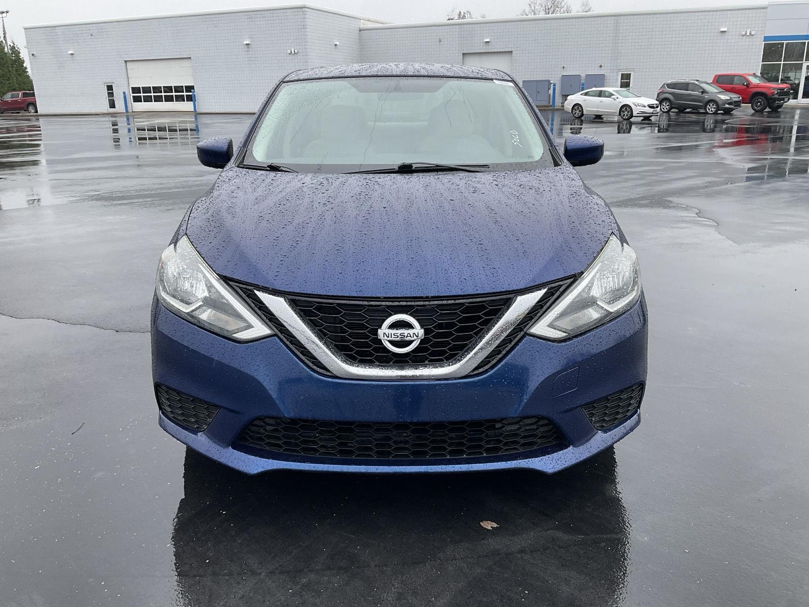 2017 Nissan Sentra S photo 2